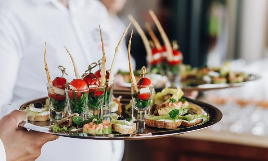 Канапе и фуршетные закуски Letin Catering